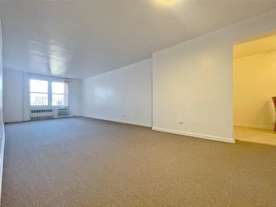 144-30 Sanford Avenue #5, Flushing, NY 11355 - Image #2