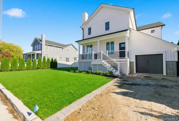 2437 Archer Street, Seaford, NY 11783