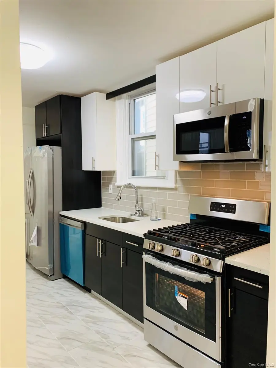 2503 Marion Avenue, Bronx, NY 10458 - Image #3