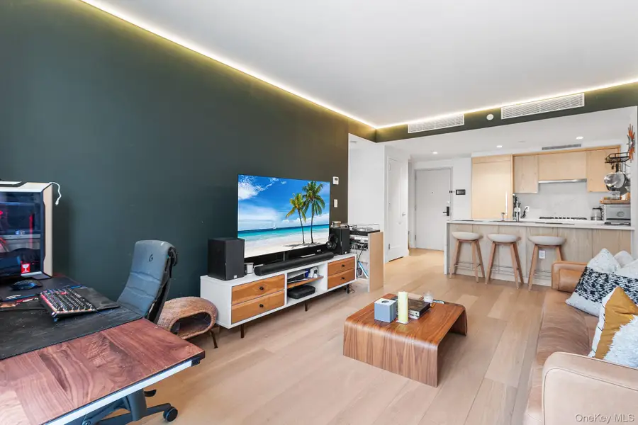 37-14 34th Street #N3E, Long Island City, NY 11101 - Image #3