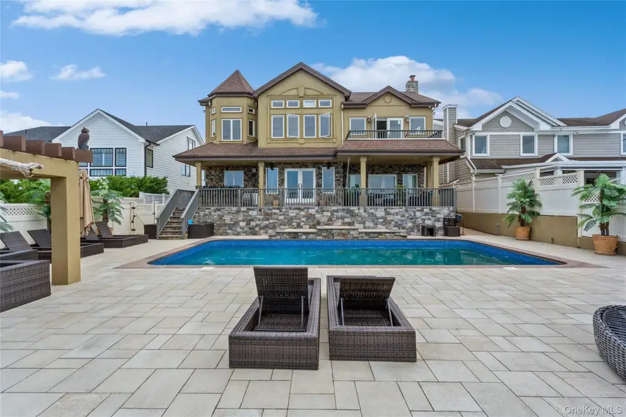 319 Harbor Drive, Lido Beach, NY 11561 - Image #3