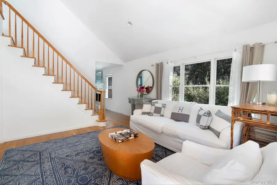 7 Wooded Oak Lane, East Hampton, NY 11937 - Image #3