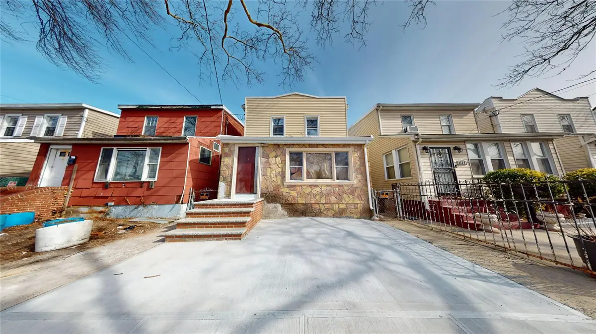 1725 Rockaway Parkway, Brooklyn, NY 11236 - Image #1