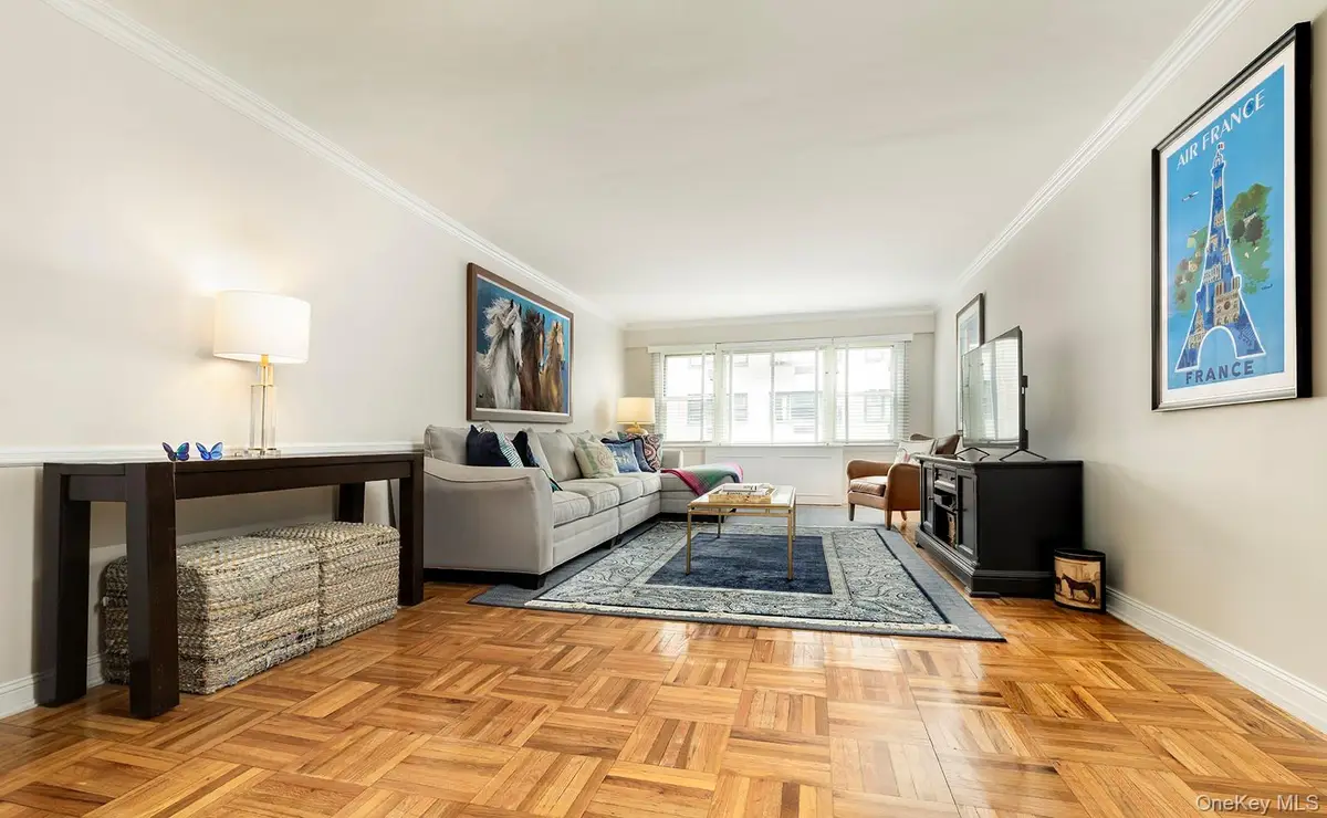 333 E 66th Street #9D, Manhattan, NY 10065 - Image #1