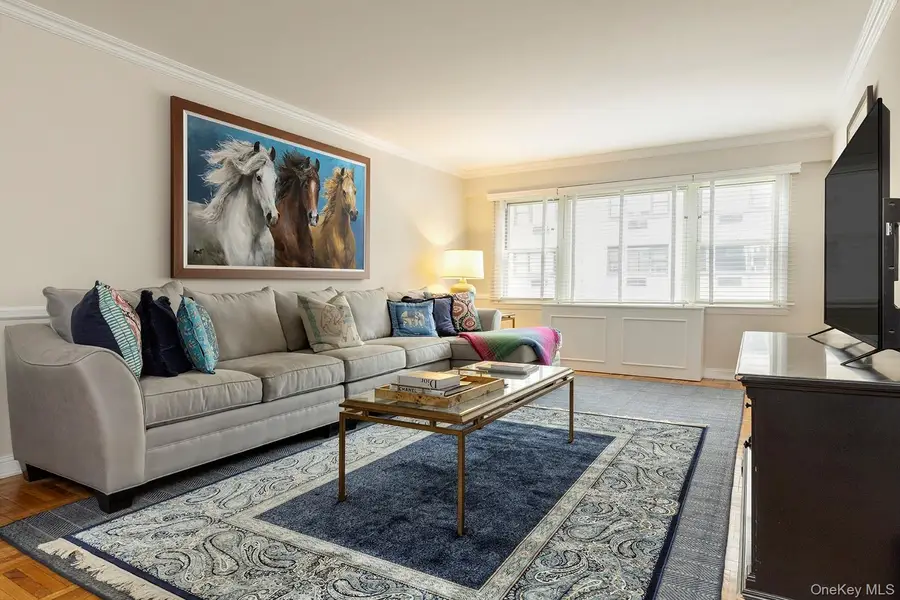 333 E 66th Street #9D, Manhattan, NY 10065 - Image #2