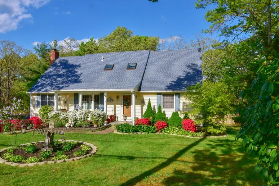 337 Mount Sinai Coram Road, Mount Sinai, NY 11766 - Image #3