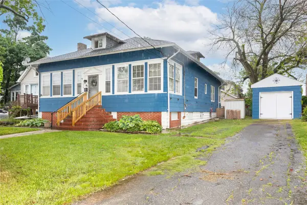 690 Minnieford Avenue, Bronx, NY 10464