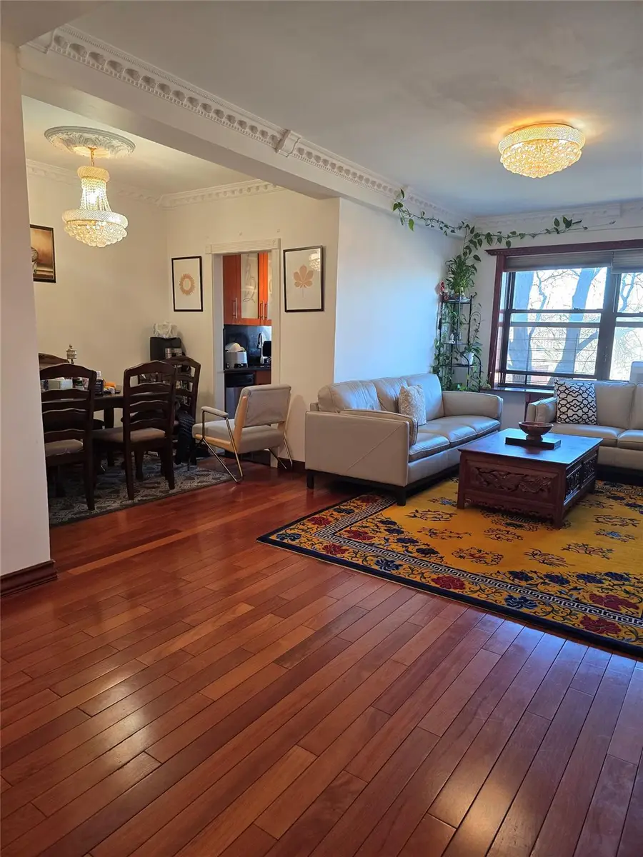 99-60 63rd Road #3W, Rego Park, NY 11374 - Image #2
