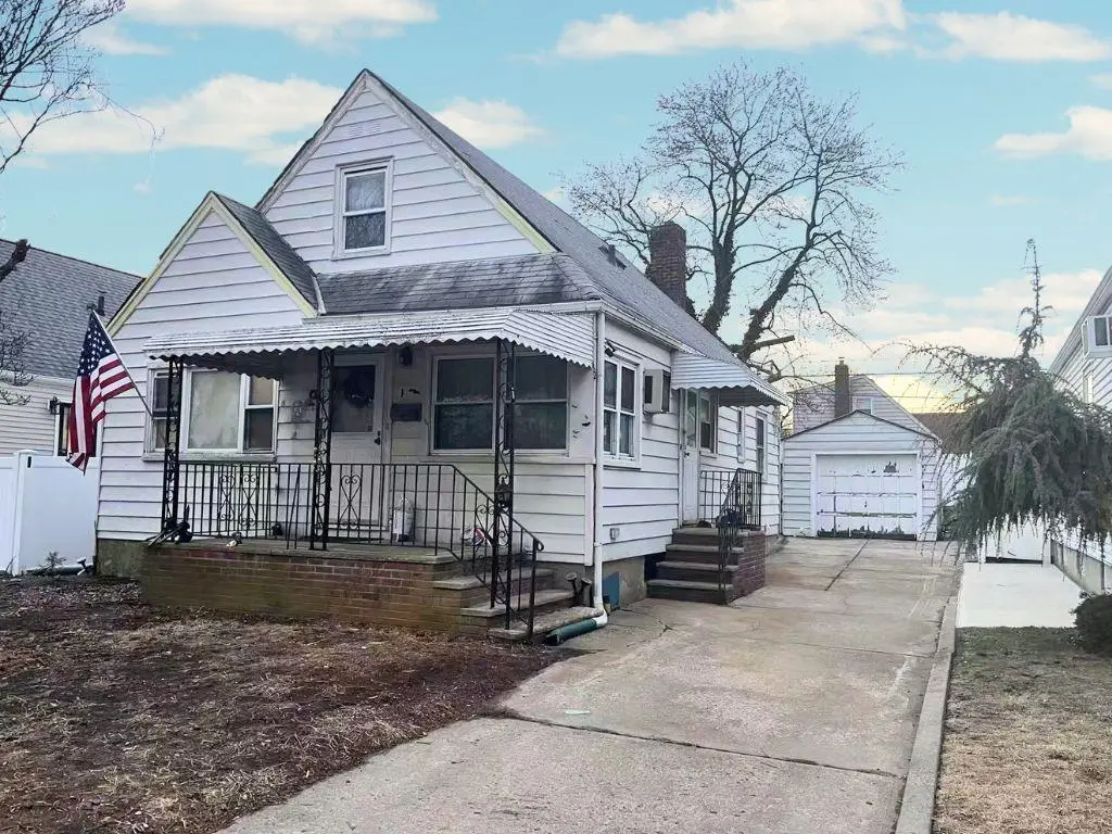 163-28 20th Road, Whitestone, NY 11357 - Image #1