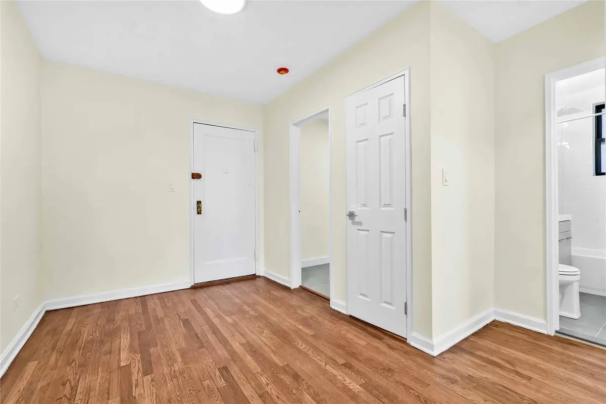 10 E 43rd Street #4K, Brooklyn, NY 11203 - Image #1