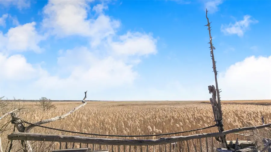 59 Burnett Lane, Brookhaven, NY 11719 - Image #3