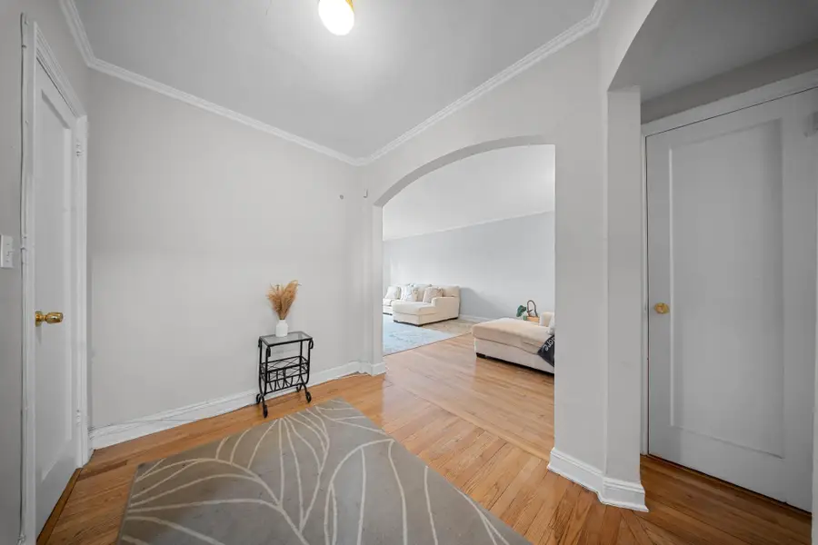 98-120 Queens Boulevard #6G, Rego Park, NY 11374 - Image #3