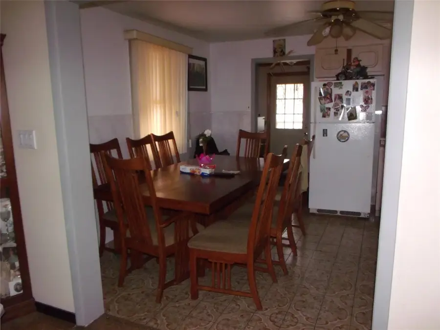 145 Bayview Avenue, Inwood, NY 11096 - Image #2