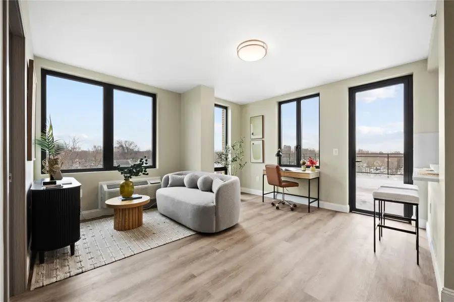 163-07 72nd Ave #5F, Fresh Meadows, NY 11365 - Image #2