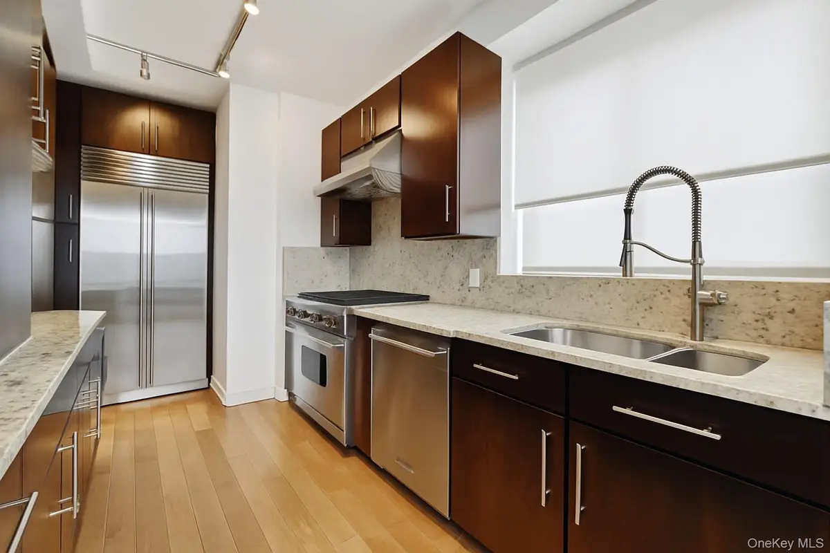 2727 Palisade Avenue #4H, Bronx, NY 10463 - Image #1