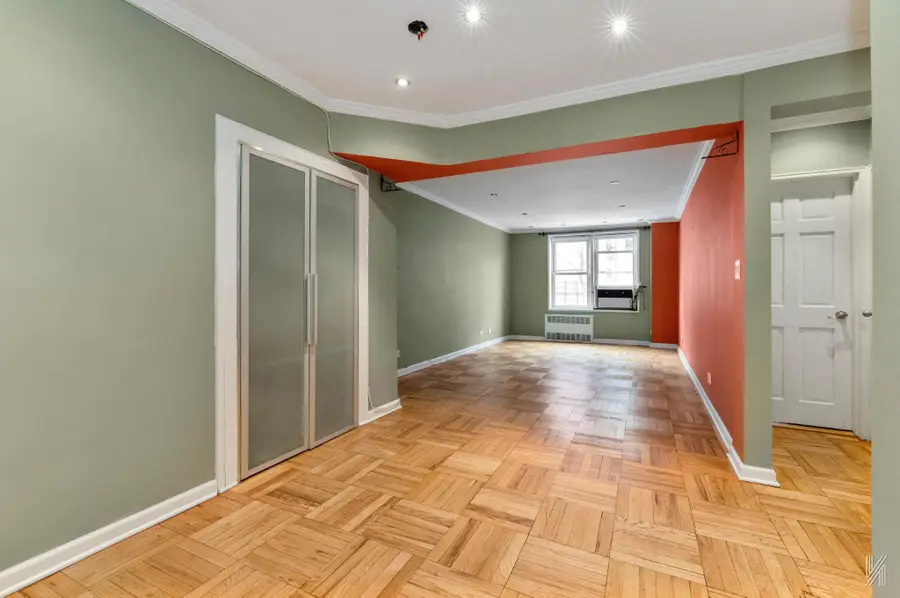 33-45 90th Street #1K, Jackson Heights, NY 11372 - Image #2