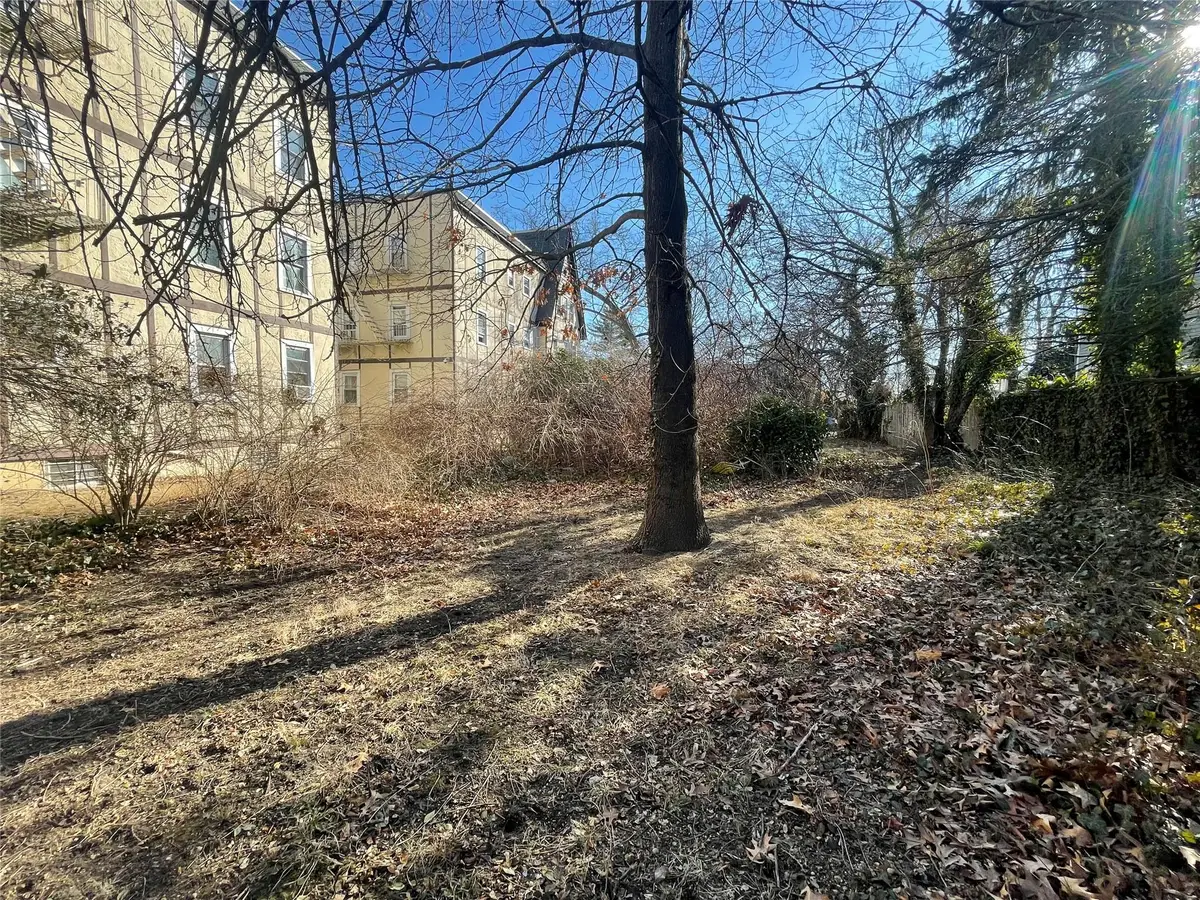 Edna Court, Baldwin, NY 11510 - Image #1