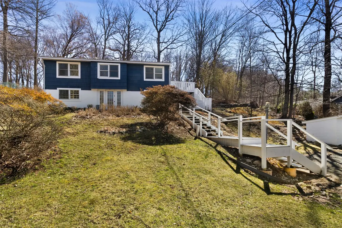617 Saddle River Road, Airmont, NY 10952 - Image #1