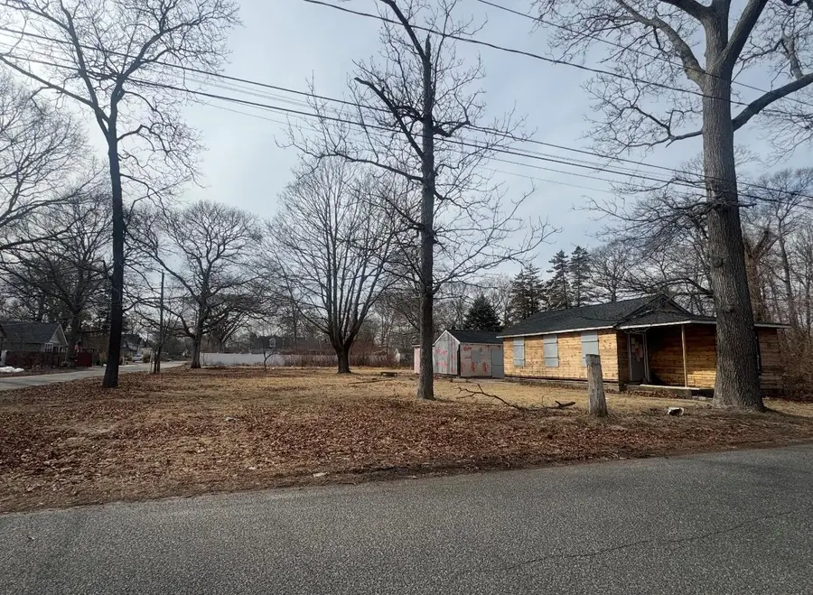 148 Elder Drive, Mastic Beach, NY 11951 - Image #2