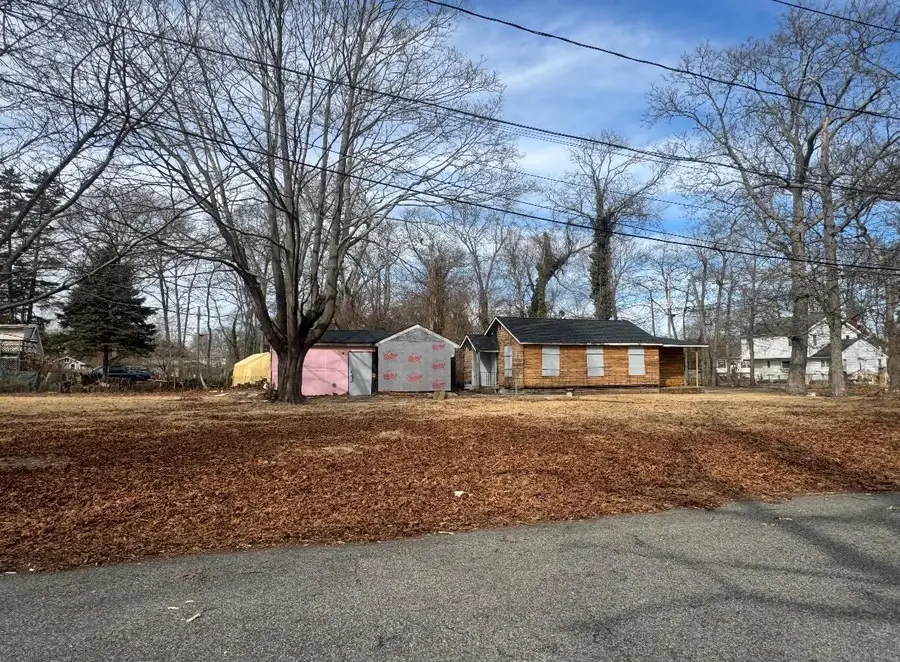 148 Elder Drive, Mastic Beach, NY 11951 - Image #3