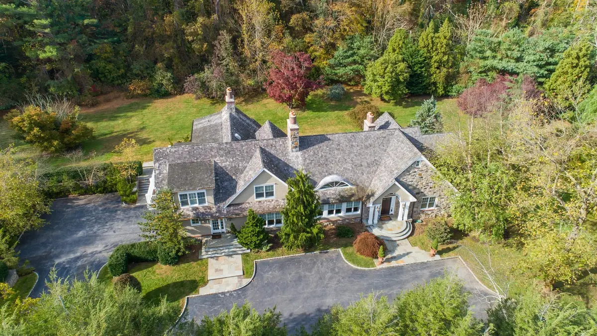 46 Morgan Drive, Old Westbury, NY 11568 - Image #1