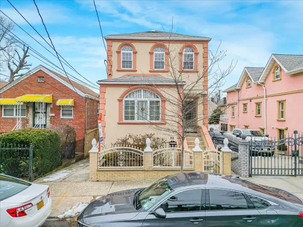 2925 Morgan Avenue, Bronx, NY 10469