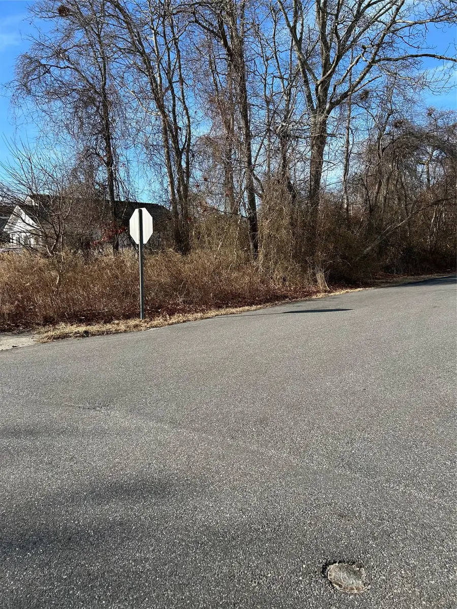 Abby Lane, Shirley, NY 11967 - Image #3