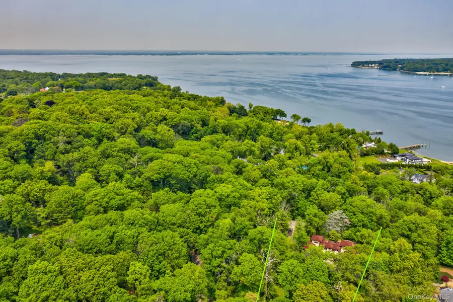 262 Harbor Acres Road, Port Washington, NY 11050 - Image #2