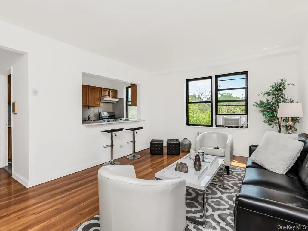 3840 Greystone Avenue #5L, Bronx, NY 10463 - Image #1