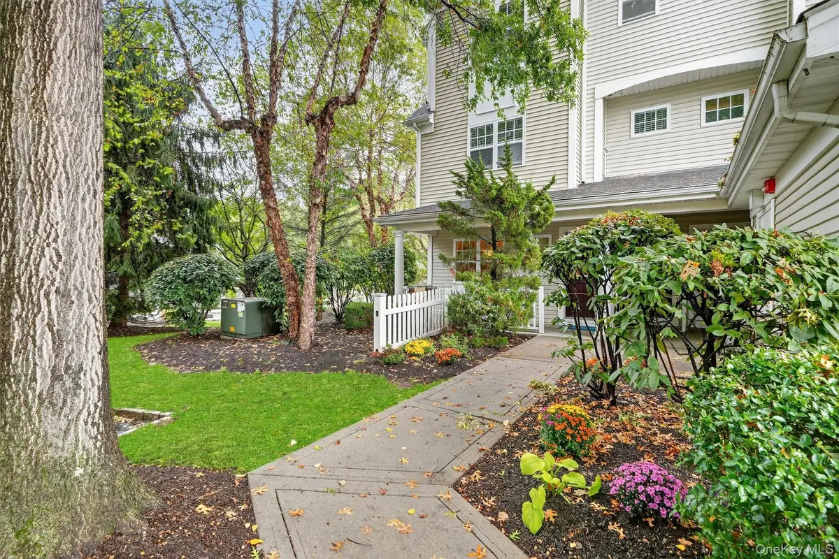 111 Viewpoint Terrace, Peekskill, NY 10566 - Image #1