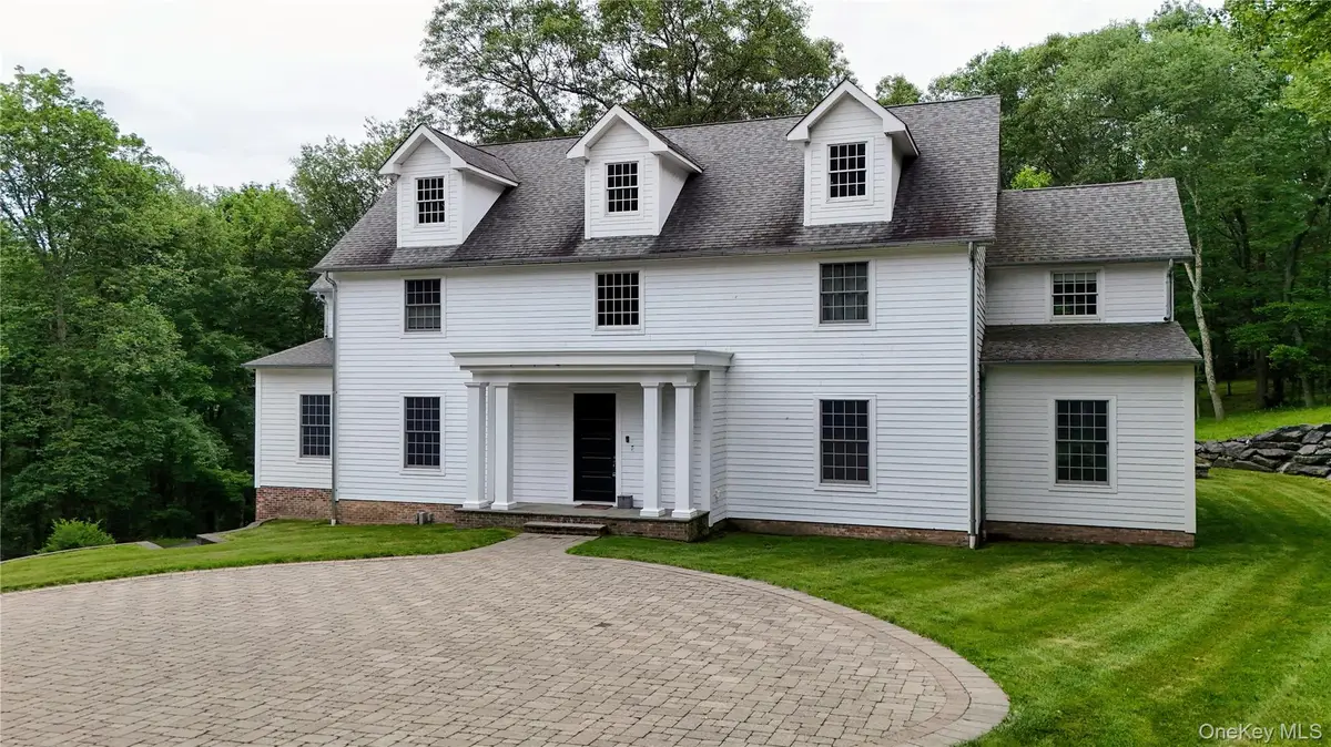 7 Masters Court, Warwick, NY 10990 - Image #1