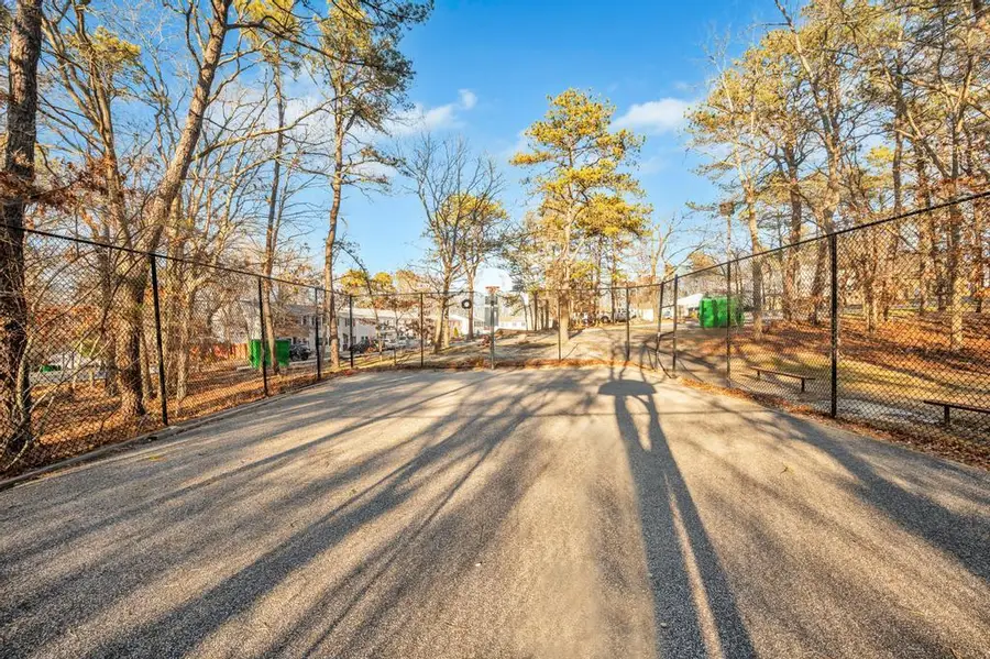 189 Hill Circle, Calverton, NY 11933 - Image #3