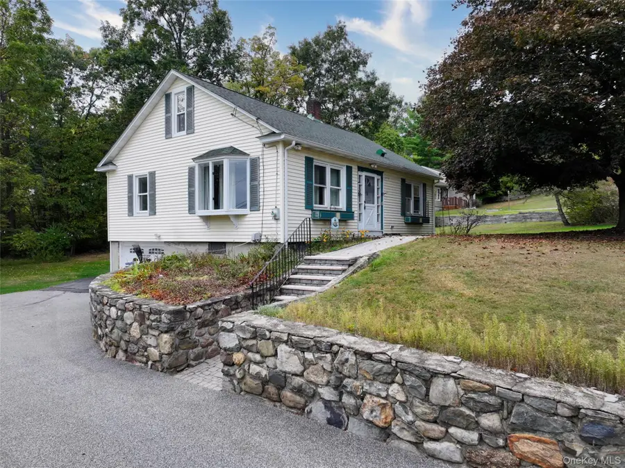 93 Weygant Hill, Highland Mills, NY 10930 - Image #2