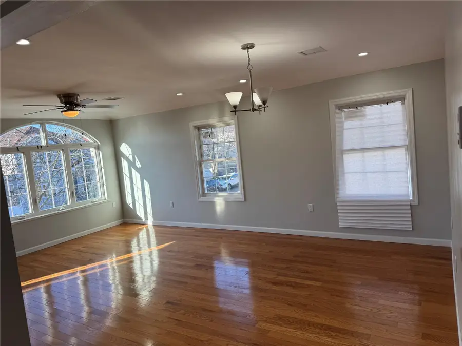 15333 119th Road, Jamaica, NY 11434 - Image #2