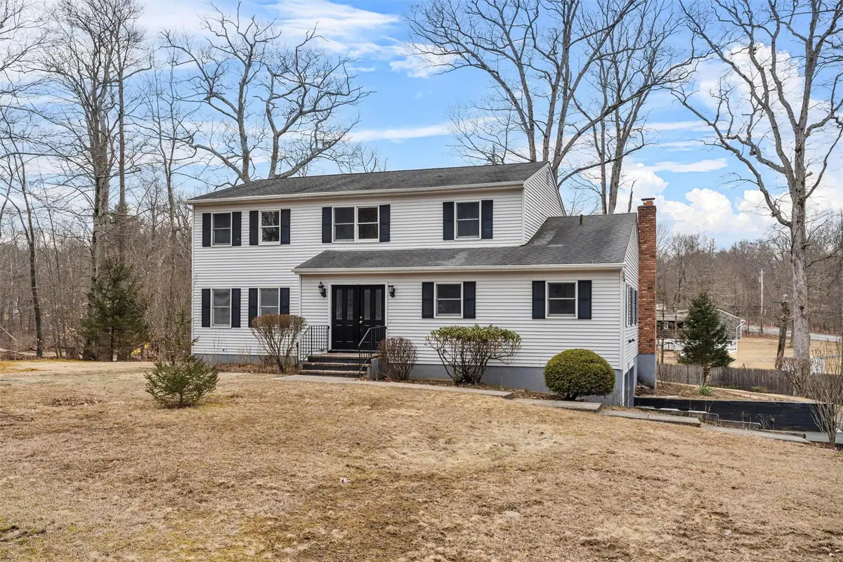 10 Leone Court, Woodbury, NY 10930 - Image #1