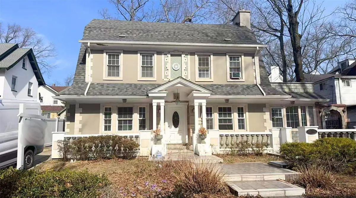 82-37 Austin Street, Kew Gardens, NY 11415 - Image #1