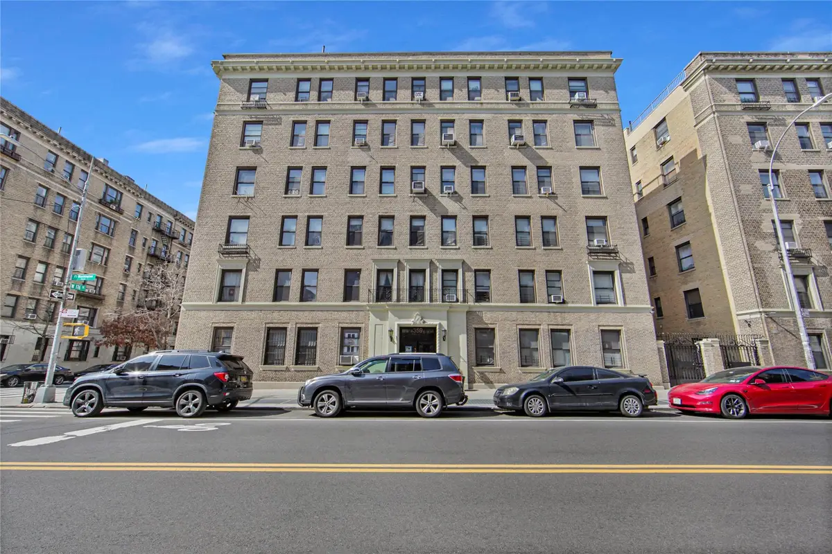 359 Ft. Washington Avenue #1 B, New York, NY 10033 - Image #1