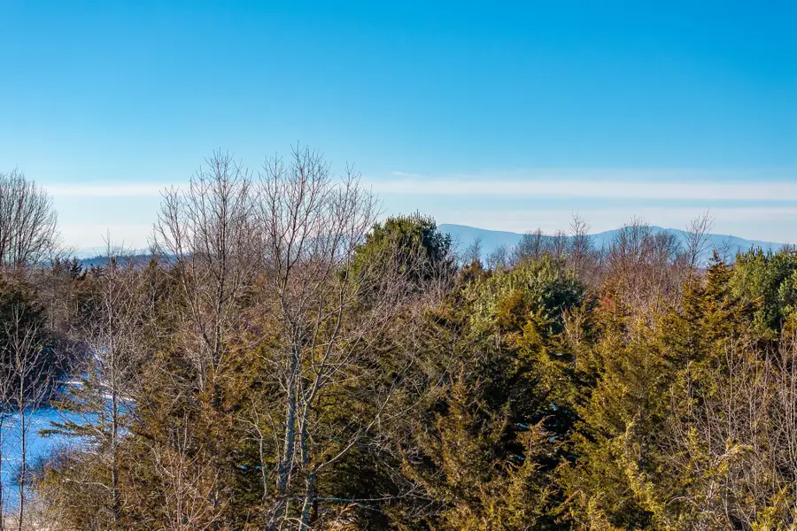 33 Vosburgh Road, Red Hook, NY 12571 - Image #2