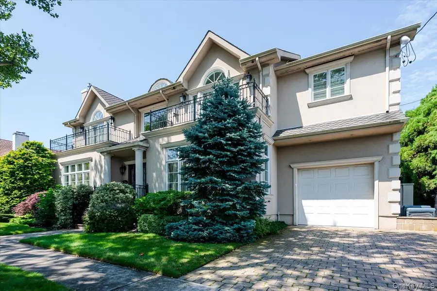 83 Ithaca Avenue, Atlantic Beach, NY 11509 - Image #2