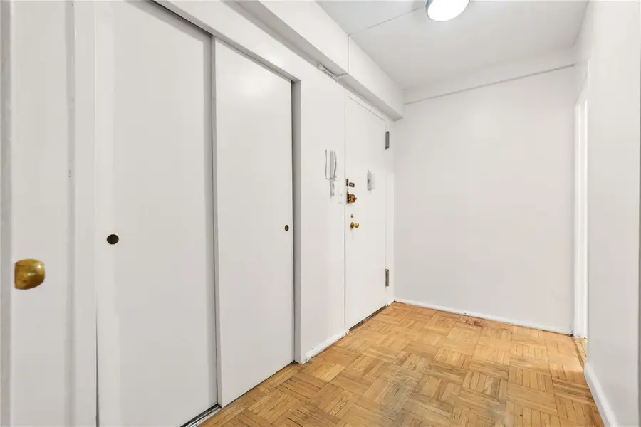225 Adams Street #1H, Brooklyn, NY 11201 - Image #3