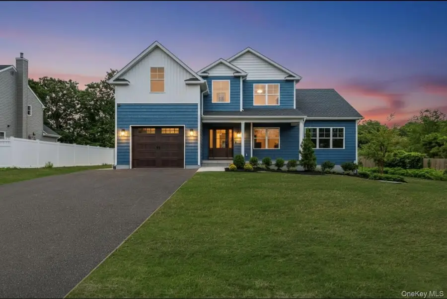 329 Weeks Avenue, Manorville, NY 11949 - Image #2