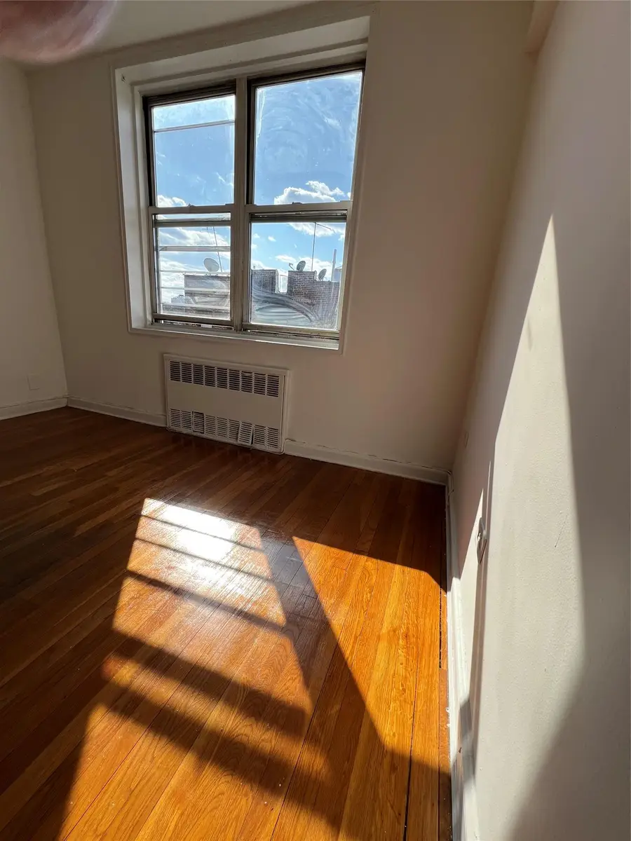 1475 Thieriot Avenue #5J, Bronx, NY 10460 - Image #2