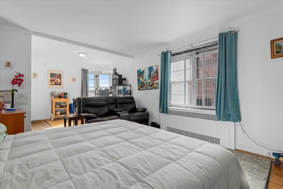 34-41 85th Street #4D, Jackson Heights, NY 11372 - Image #2