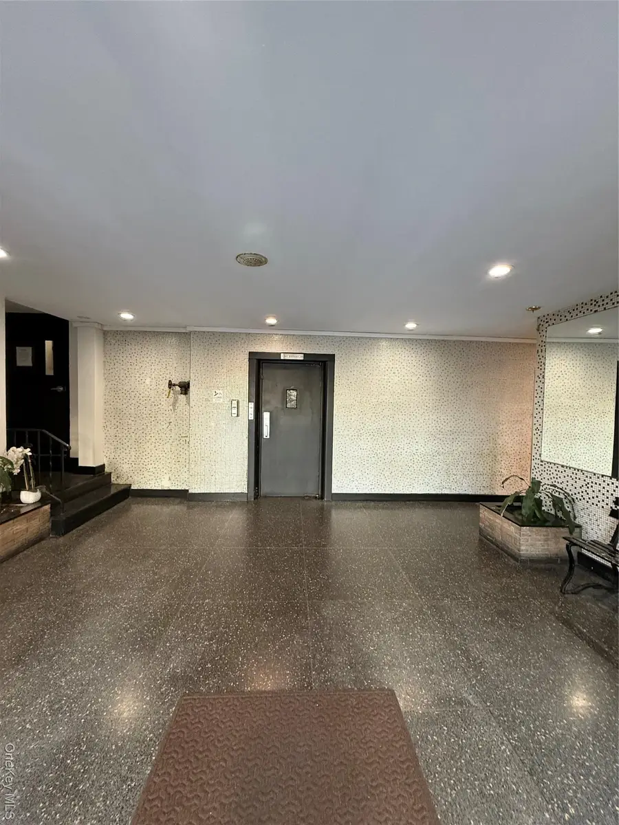 143 Bruce Avenue #7A, Yonkers, NY 10705 - Image #2