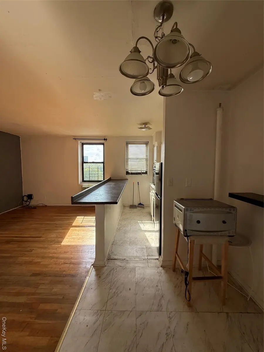 143 Bruce Avenue #7A, Yonkers, NY 10705 - Image #3
