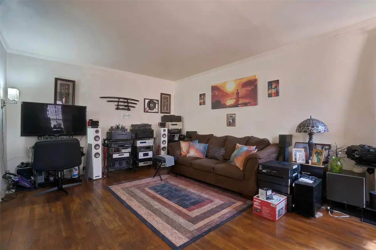 3320 Avenue H #2G, Brooklyn, NY 11210 - Image #1