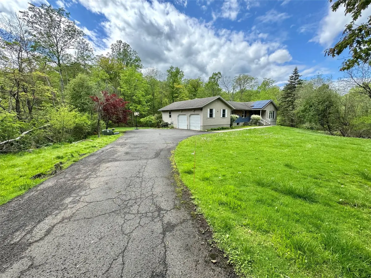 369 Buena Vista Road, New City, NY 10956 - Image #1