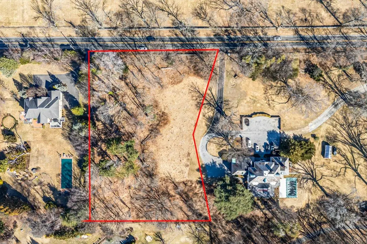 147 Dosoris Lane, Glen Cove, NY 11542 - #1