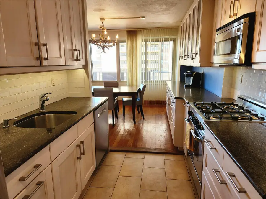 18-15 215th Street #6 M, Bayside, NY 11360 - Image #2