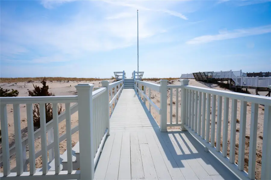 861 Dune Road, Westhampton Beach, NY 11978 - Image #3